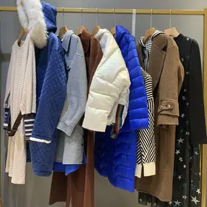 【香影】女装 19年秋装专柜正品尾货品牌折扣女装货源一手供应 广州女装货源