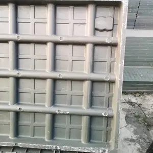 ��֬���ϵ��¹��ǰ��������ǰ�߷�����緿���ǳ����γ���