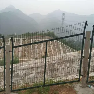 铁路沿线斜坡柔性安全防护网 铁路跨公路防护网 澜润厂家规格齐全 8001铁路隔离防护网