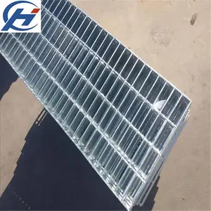 �ֽṹ��դ�壬����Q235,����ʯ�ͻ�����ƽ̨��ջ�ţ����ǡ�