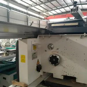 ���۶���ľ����е�豸����Բ������45�Ⱦ��ܲð����̨�⾫�ܾ�