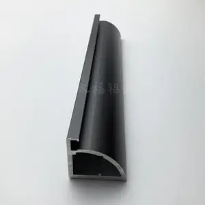 ��ɽ�����¹����п���ű߿��������Ĺ���