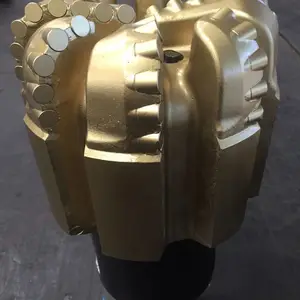 胎体PDC钻头八刀翼