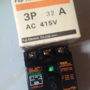 ��ʿ�ܿǶ�·�� EA103BM 3P 80A ©�籣�����ص���63A