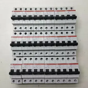ABBС�Ͷ�·��S203-C63 ΢�Ϳ������� C�ͷֶ�����6kA ��������