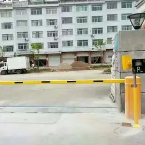车辆识别道闸一体机栅栏道闸小区门卫升降机停车场起落杆智能闸机