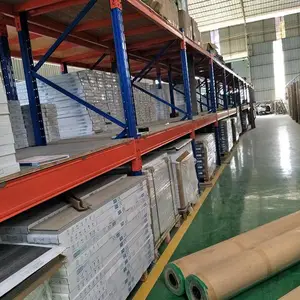 供应无甲醛环保琐扣地板 广西家用哪种PVC地板***防火 SPC仿木纹琐扣地板价格