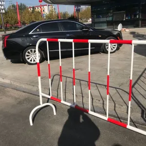 黄黑铁马护栏安装教程 市政可移动隔离栏报价 喜振道路施工警示栅栏
