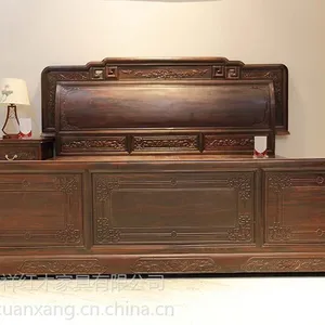 红木“***”从海南黄花梨到老挝大红酸枝,交趾黄檀双人床展示