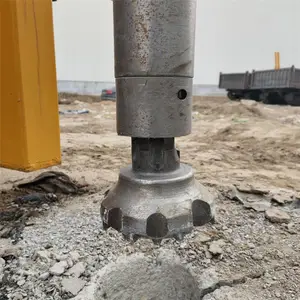 一机多用护栏打桩机 公路防撞护栏砸桩机 隔离带护栏打桩机