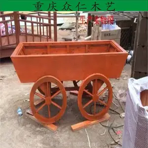 遵义户外实木展示花车 防腐木广场隔断花箱设计 众仁木艺