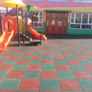 湖南岳阳幼儿园橡胶地垫户外防滑垫用减震垫广场健身房运动橡胶地板
