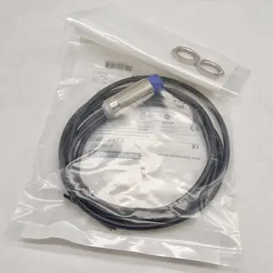 ʩ�͵½ӽ����� XS212BLPAL2 ����� DC24V̽ NPN ���߳��� ���ղ�ͷ
