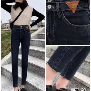 �ļ��ӿ��̯���Ůװţ�п� β�����ţ�п� ����ʱ��Ůװţ�С�
