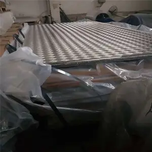 花纹铝板厂,防滑铝花纹板,幕墙铝板规格表