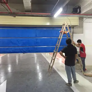 广东明红门窗是一家专业制作防火卷帘门的厂家