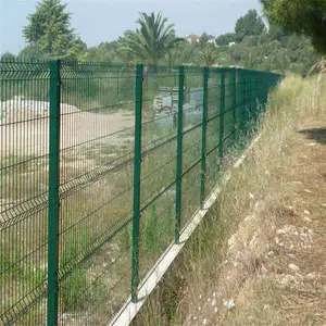 圈地养殖隔离网 双边围栏网 浸塑绿色护栏网工厂
