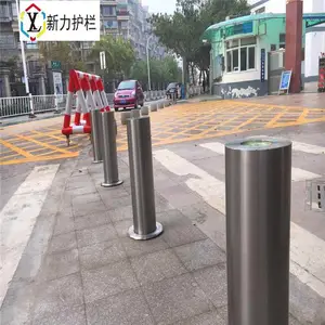 ���� ��·��ײ�̶�·׮ ·�ڷ�ײ������ ��������·׮���������ģ�