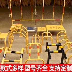 燃气管道防撞护栏消防栓防撞架UM型钢管护栏防撞保护栏