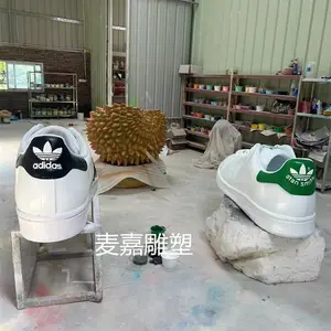 仿真玻璃钢鞋子模型雕塑商场店铺装饰摆件鞋子定制
