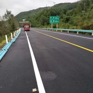 乡村路波形护栏板热镀锌喷塑