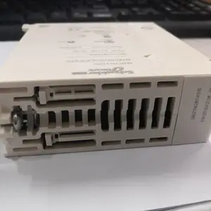 140CPS42400 RIO站适配器Schneider/施耐德PLC昆腾