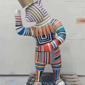 广东深圳欢乐谷卡通动漫雕塑大型玻璃钢户外景观雕塑制品