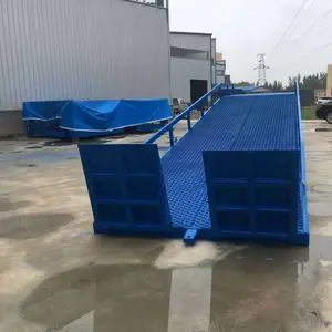 ����8���ƶ�ʽ�ǳ��ų��� �泵�����µ���ж��ƽ̨ ��ѹ������֧��