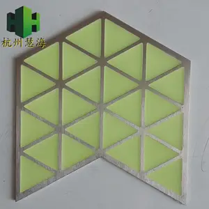 深圳地铁不锈钢自发光疏散标识,蓄光不锈钢上下车箭头标识