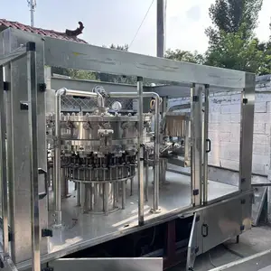 现货二手全自动三合一灌装机 矿泉水纯净水冲瓶 罐装旋盖一体机