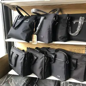 商务灰/黑/蓝公文包 西安会议文件包 上百元的拉链提包批发