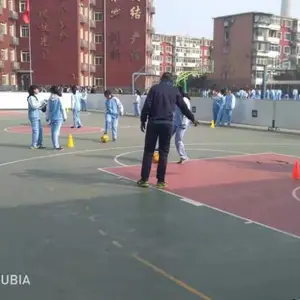 富森公司致力于小型社区足球场及其足球围挡的推建设