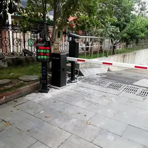 鹿晟 滨州车牌识别 威海广告栅栏道闸 潍坊小区挡车杆厂家安装
