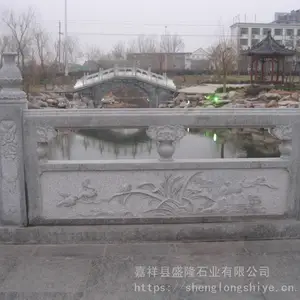 花岗岩石雕栏杆价格/景区石护栏定做/青石河道围栏厂家