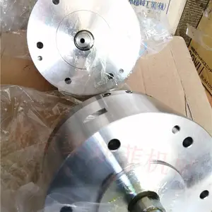 �ձ��ɱ���еmmkchuck ��ת�͸� RNKP105-15-09