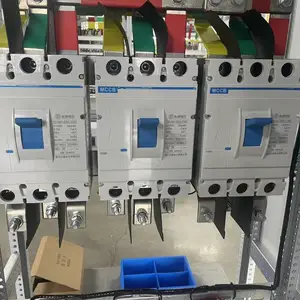 东都电力塑料外壳式断路器DDUM1-630L/3300 500A
