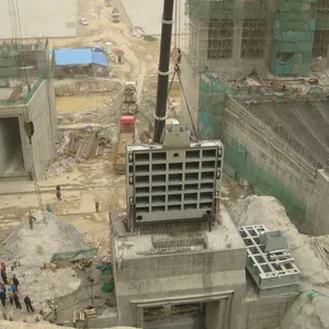 遂宁喷锌钢制叠梁闸门