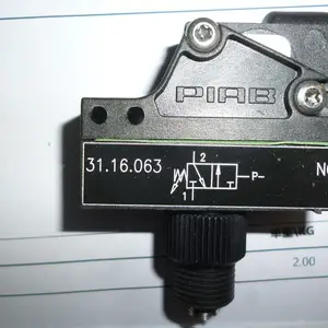 Piab硅胶材质椭圆形吸盘0205918