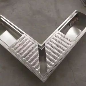 �����׸ֹ��ǰ� ���ͨ��ˮ����©�� 580*250*25���⻨԰��ˮ����