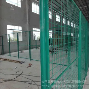 钢丝护栏网 成片围挡网 3米护栏生产