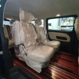 上海商务车租赁服务 奔驰V260租赁威霆出租 租7-9座汽车