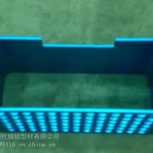 �����