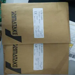 山武温控器NX-D15NT4C3D/NX-D15NT4C3Y多仓直发