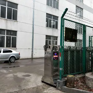 张家港杨舍伸缩门张家港道闸安装与维修_富家电动门加工厂