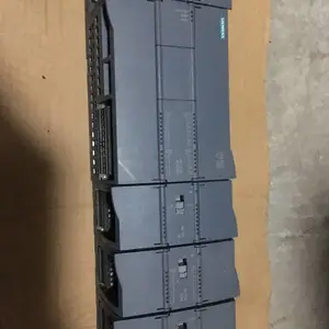 ������SM1221��������չ����DIģ��