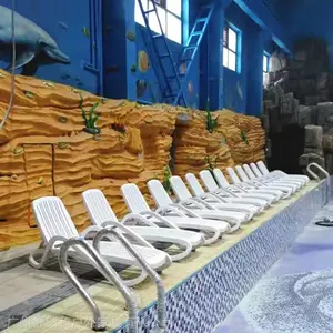 三亚户外沙滩躺椅白色塑料带靠背4档调节泳池边躺椅