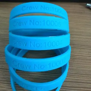 激光加工橡胶制品。打标刻字。刻图案。