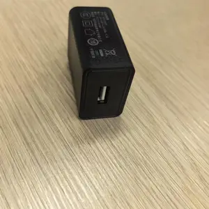 5v1a 5V2A 充电头 中规CCC认证 黑色或白色或定制颜色