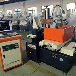 DK7735精密快走丝线切割350*450行程 快走丝机床 高效率快走丝线切割 钣金防护罩数显