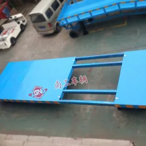 平板车 15吨伸缩型平板拖车